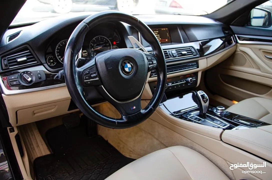 BMW 528i 2015 Gold Package