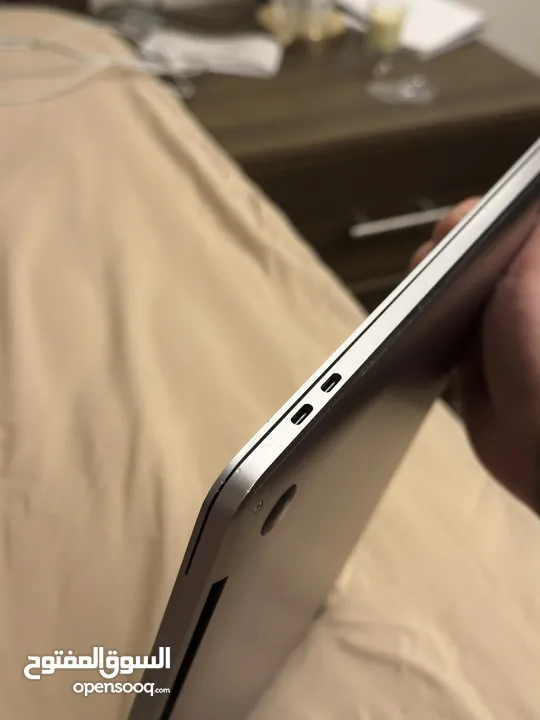 MacBook Pro 15’ i7 250gb 16gb ram with Touch Bar