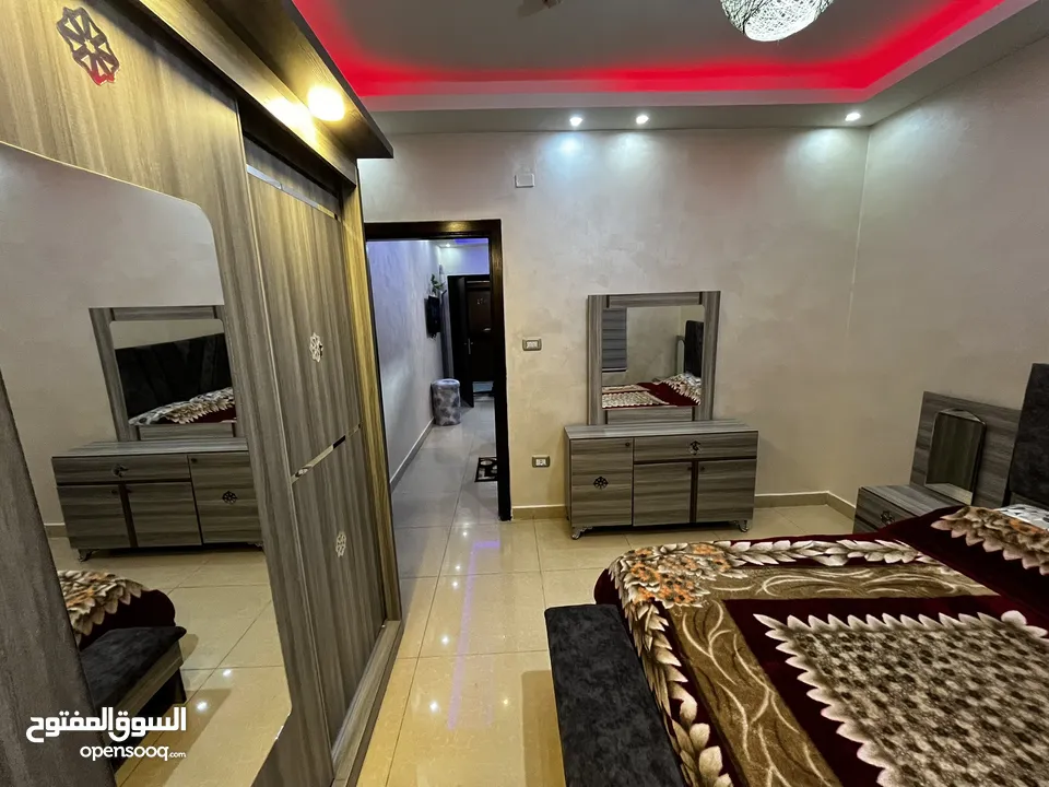 ستوديو مفروش جديد للايجار خلف السي تاون السابع من المالك مباشرة