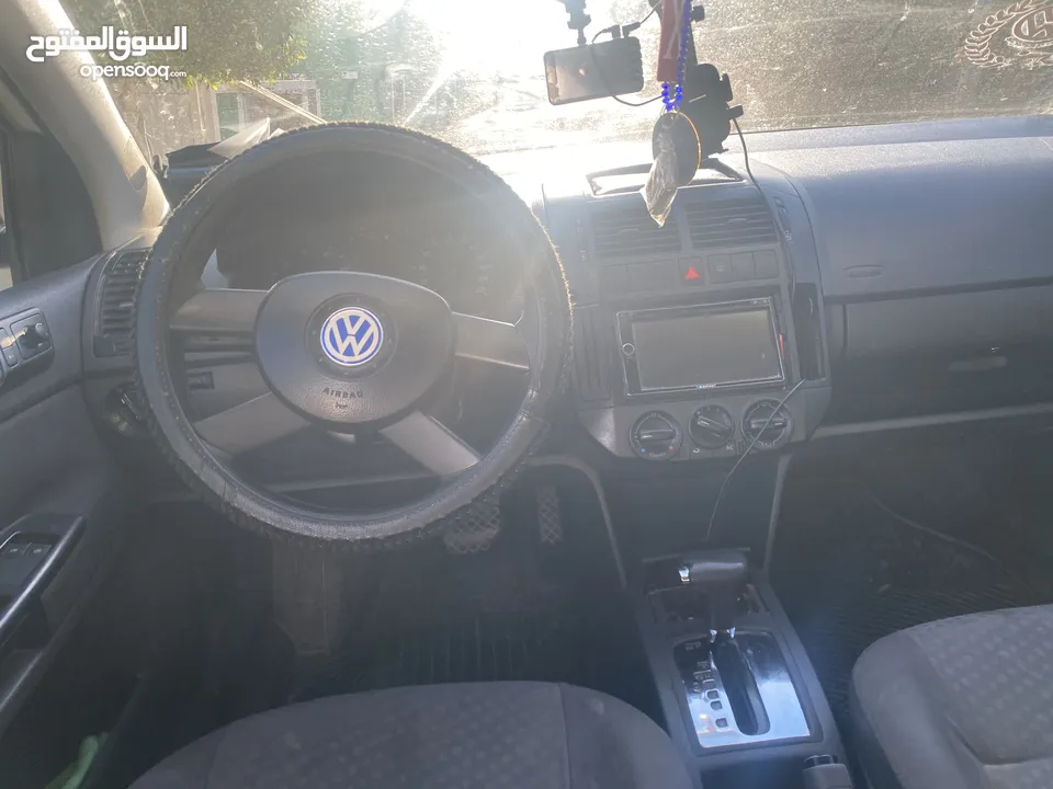 بولو 2004 للبيع
