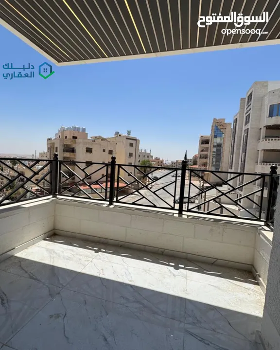 شقة ارضية مع ترس  جاهزة للسكن  جبل المغير -خلف فندق الجوابرة بتشطيبات جدا فاخرة