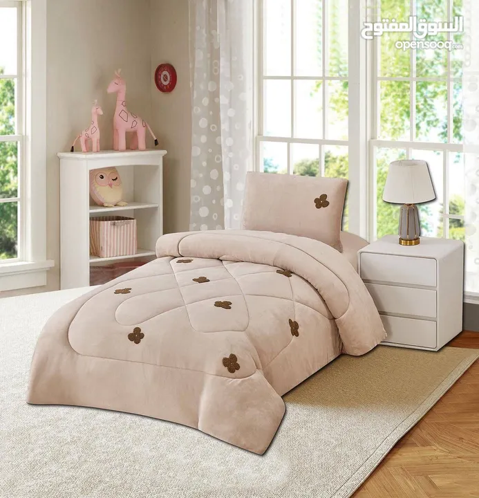 لحاف اللعاب ورسومات جميلة ومميزه