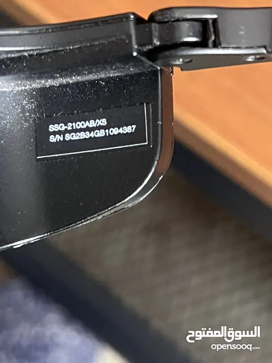 نظارات ثلاثية الابعاد لتلفزيون سامسونج  3D active glasواحده شغاله+2 بحاجه لزجاجة والجميع بعشرة دينار
