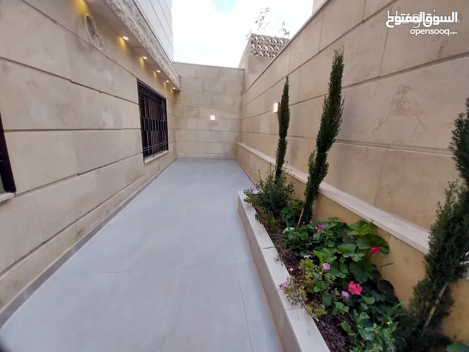 شقة طابق تسوية بمساحة 235 متر للبيع في ضاحية النخيل  ( Property ID : 30843 )