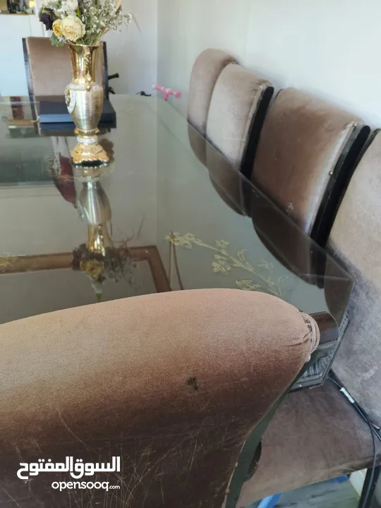 للبيع طاولة سفرة ثمانية كراسي