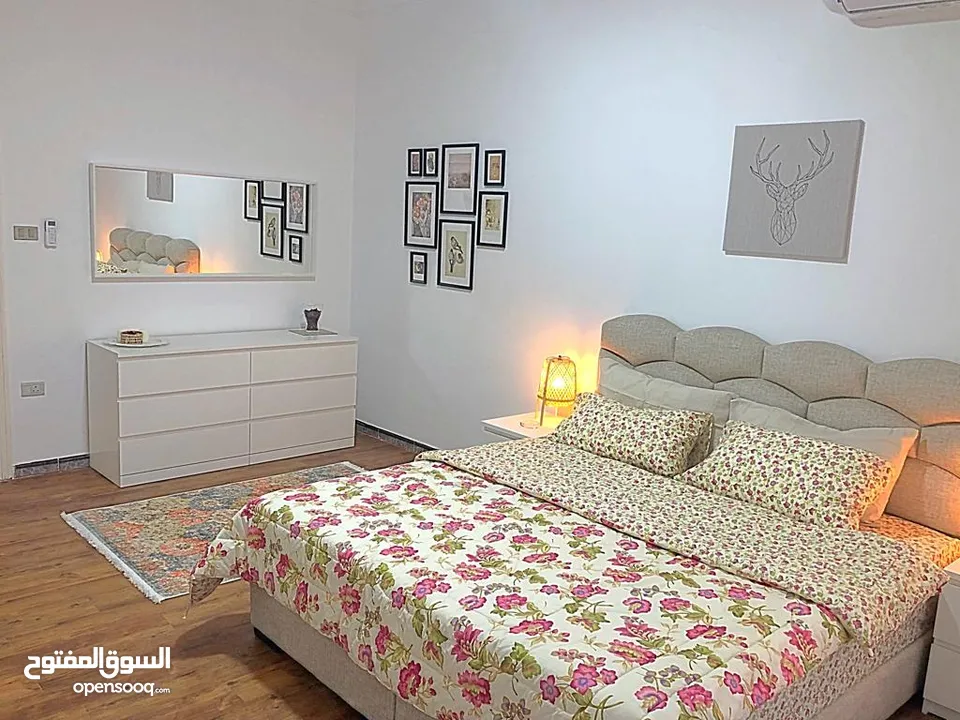 فيلا مفروشة للإيجار 1400م2 ( Property 38610 )-175034702