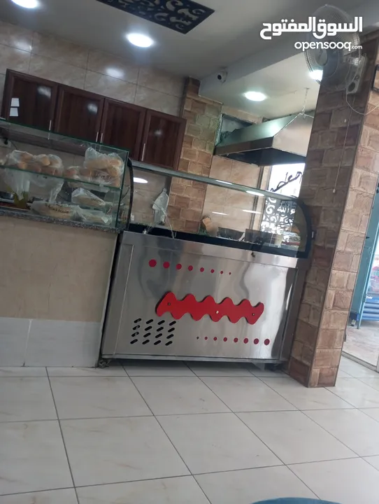 موقع تجاري للبيع بابين مقابل مجمعين تجاريات في الوسط التجاري الجبل الشمالي ياجوز