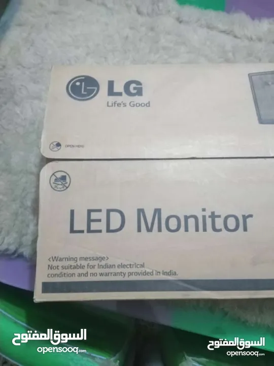 شاشه كمبيوتر LG/LED حديثه حجم 20 اقرا الوصف