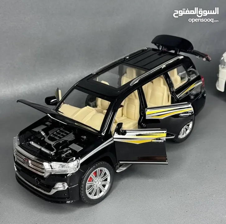مجسمات سيارات