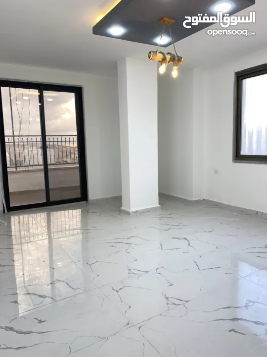 روف للبيع مقابل الأكاديميه مباشره