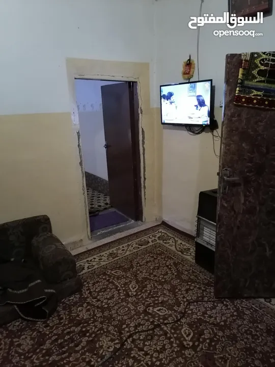 بيتين للبيع وبسعر مغري جدا جداامساحة الارظ دونم مساحة كل بيت تقريبا 150+ديوان خارجي +بستان +بير مياه