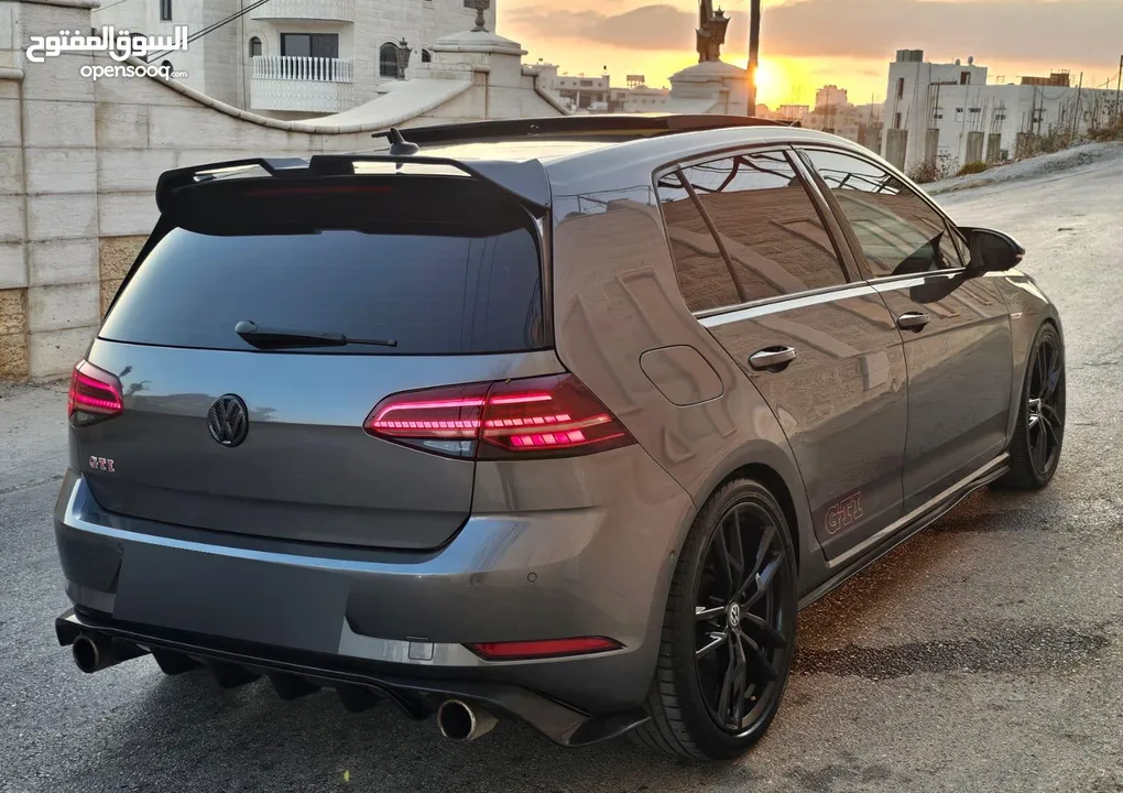 جلفgti 2019 فل مسكر مع بنورما بلكرتني