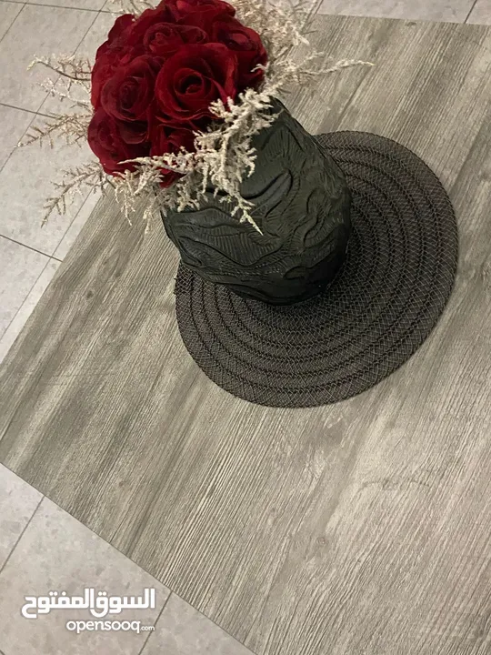 طاوله خشب استعمال خفيف