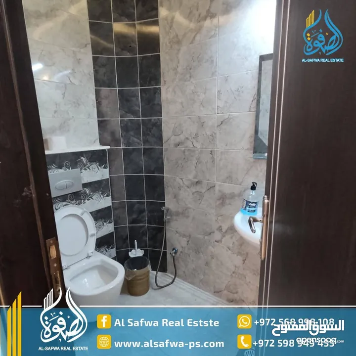 شقه مميزه جدا مفروشه للايجار شارع القدس بالقرب من بكدار موقع مميز قريب من كل الخدمات