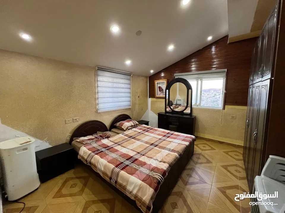 شقه رووف مفروشه للايجار بوادي معالي - Furnished Roof For Rent in Wadi Ma'ali