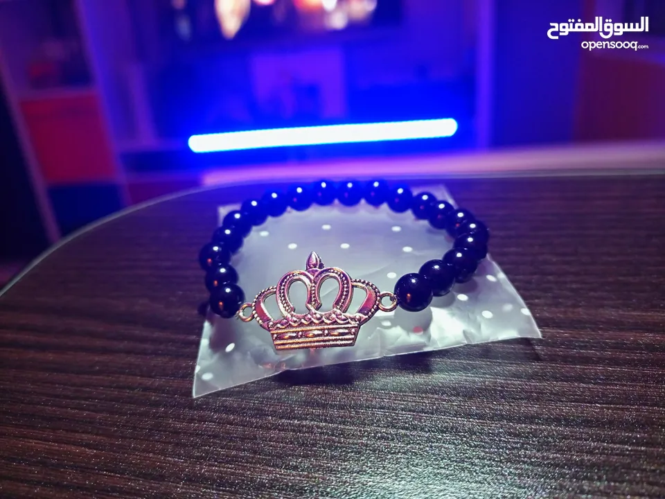 اسوارة فاخرة مع التاج الملكي bracelet With royal crown