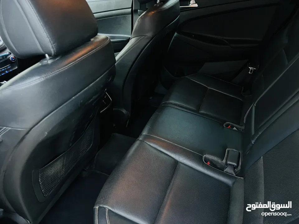 هونداي توسان مميز للبيع او البدل بسعر مميز