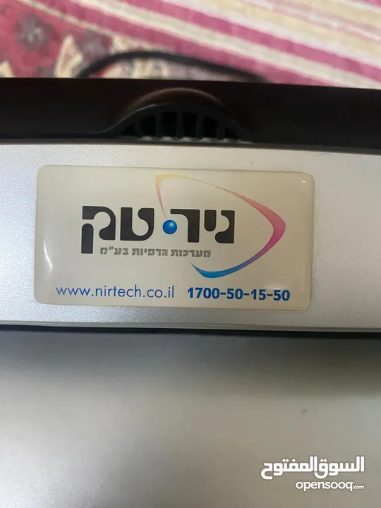 طابعة lexmark الاصلية اسراءيلة مش ملونة يوجد معها شاحن شغالة حبرها رخيص بالاسواق ممتازة للمکاتب
