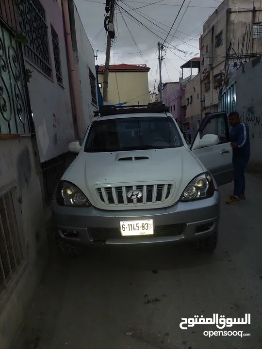 هيونداي تيراكان.