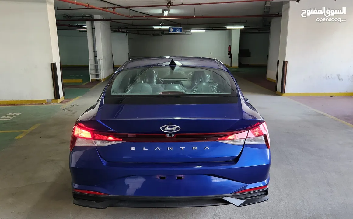 Hyundai ELANTRA 2021