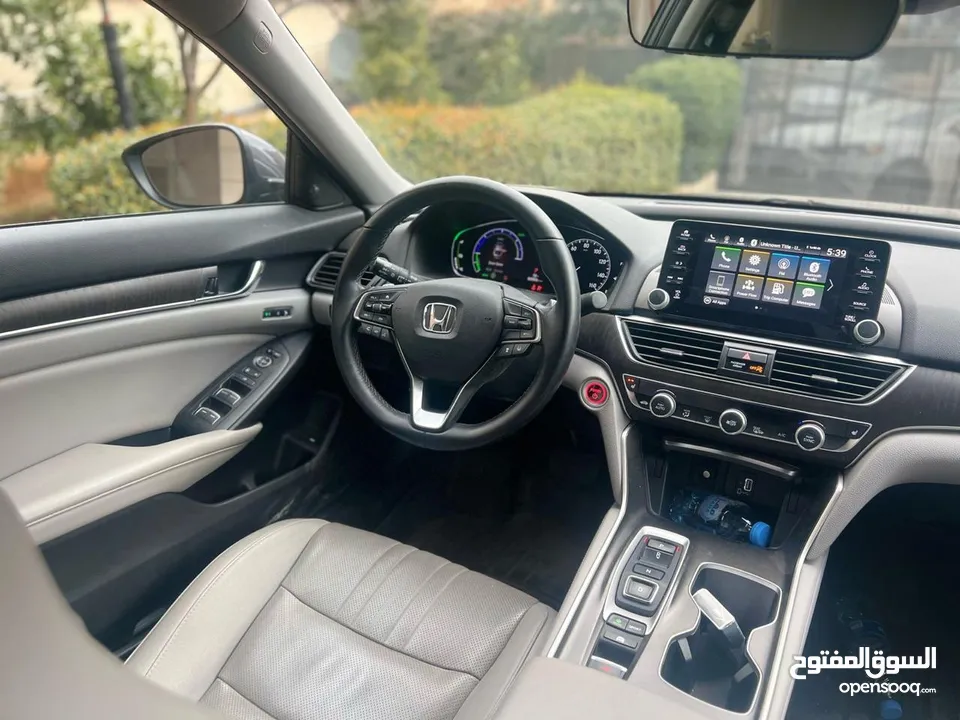 سيارة للبيع  نوع هوندا اكورد 2019