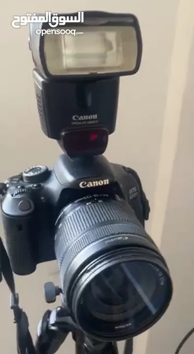كاميرة كانون D600 شبه جديد مع جميع اغراضها