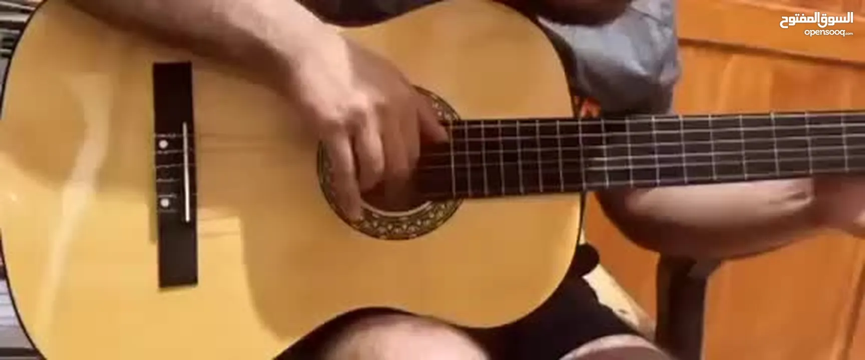 جيتار كلاسيك احترافي