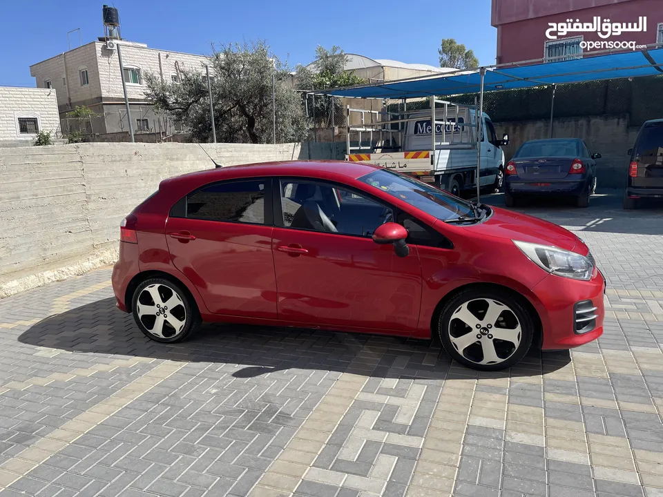 Kia Pride 2015 للبيع