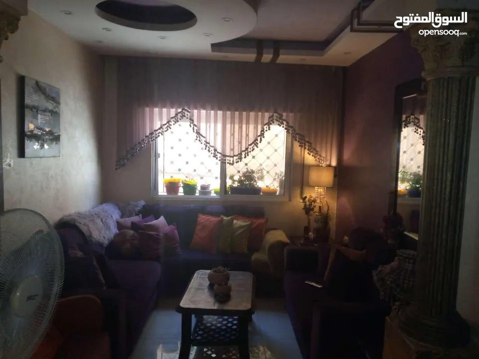 اعلان طقم كنب مستعمل للبيع بحالة جيدة
