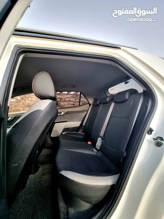 كيا ستونك 2021 ترخيص 2020 فل الفل سكقف اسود