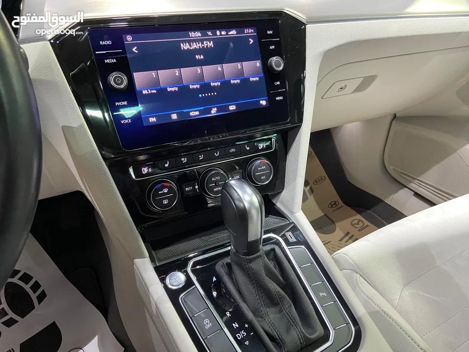 VW PASSAT B8 2021 بنوراما / كاملة الإضافات