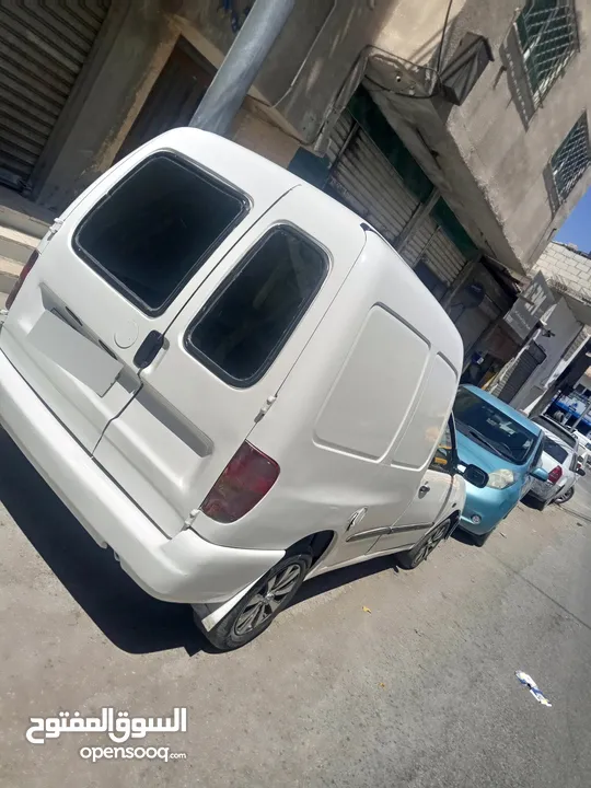 فوكس فاجن كادي