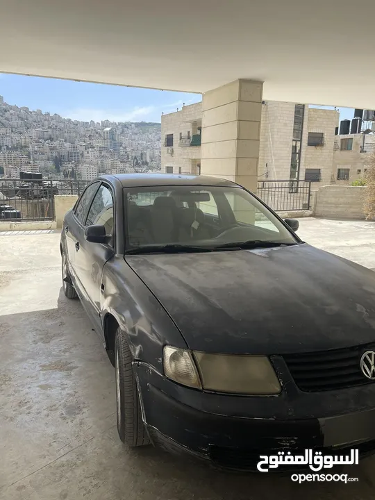 باسات 98 لون كحلي 1800 بنزين جير عادي