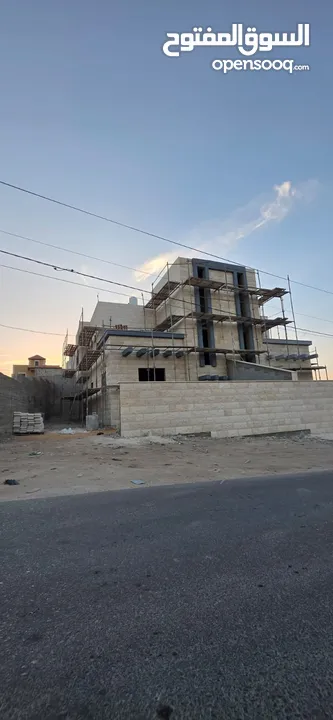 بيوت مستقلة للبيع