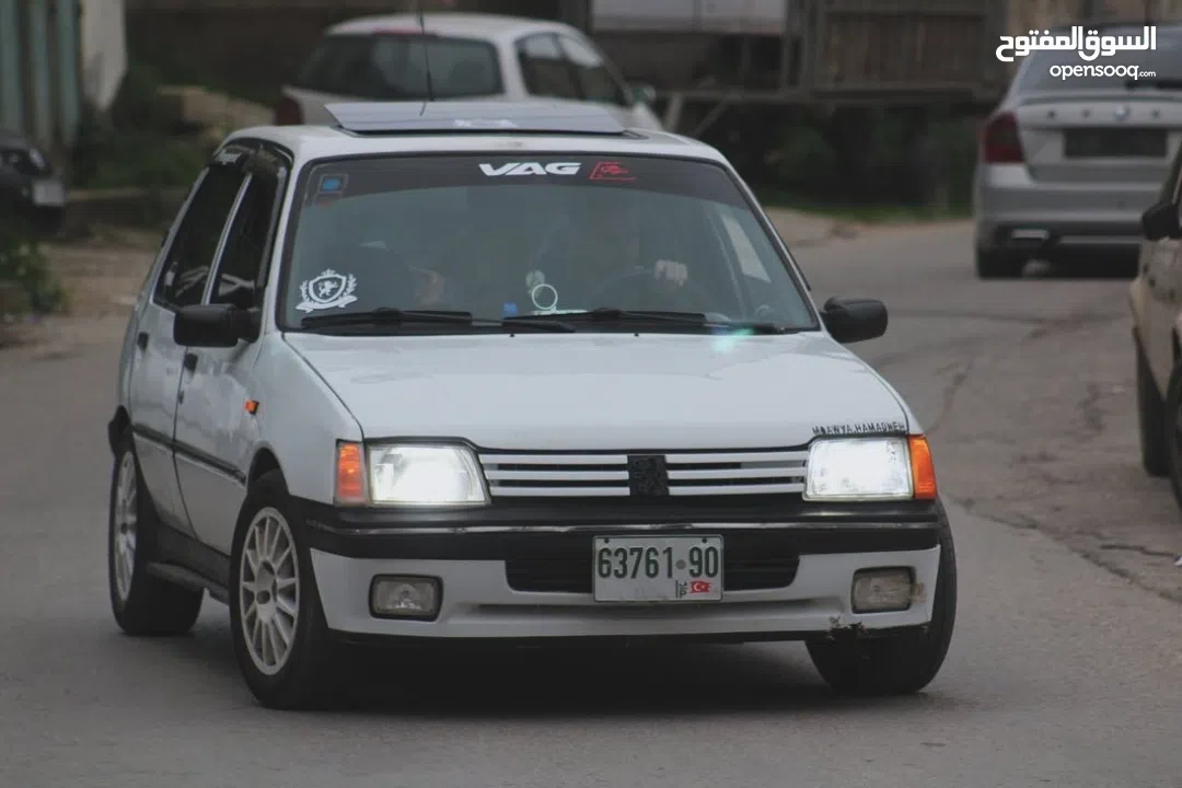 بيجو 205 موديل 1999  للبيع