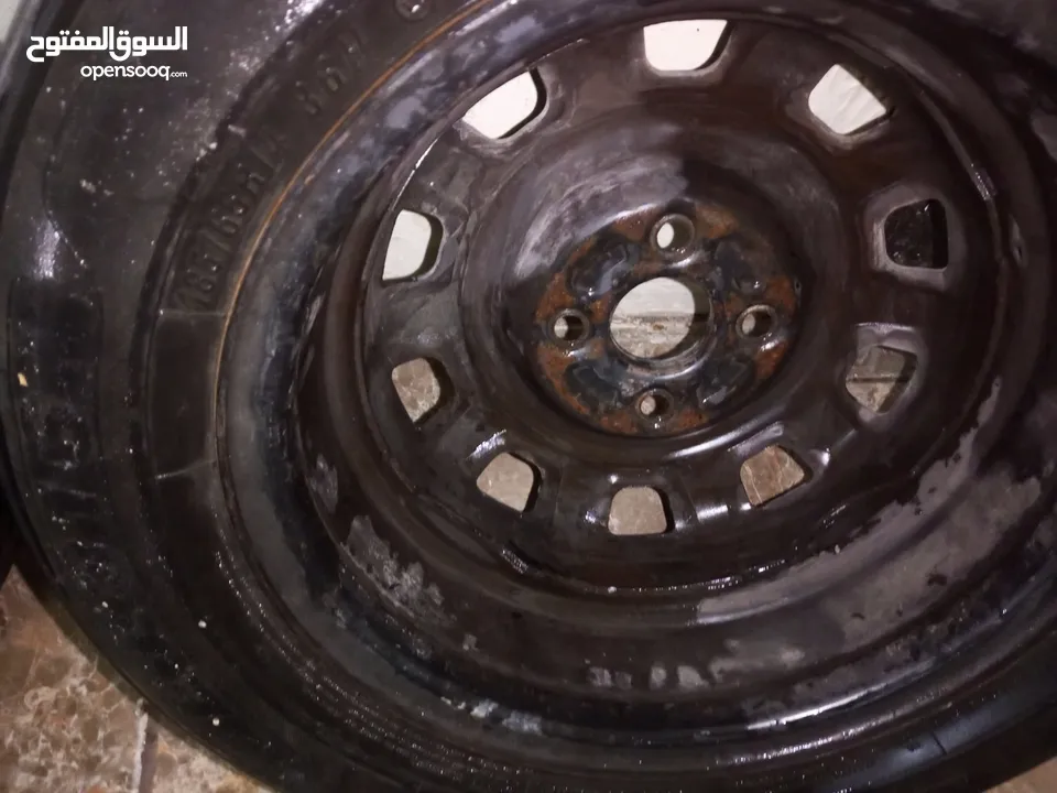 جنط اربع براغي حديد