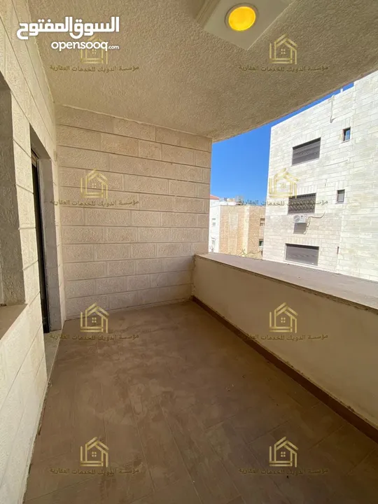 شقة جديدة - لم تسكن - ضاحية الرشيد - 4نوم 2ماستر - 350م - بلكونات بإطلالة مميزة