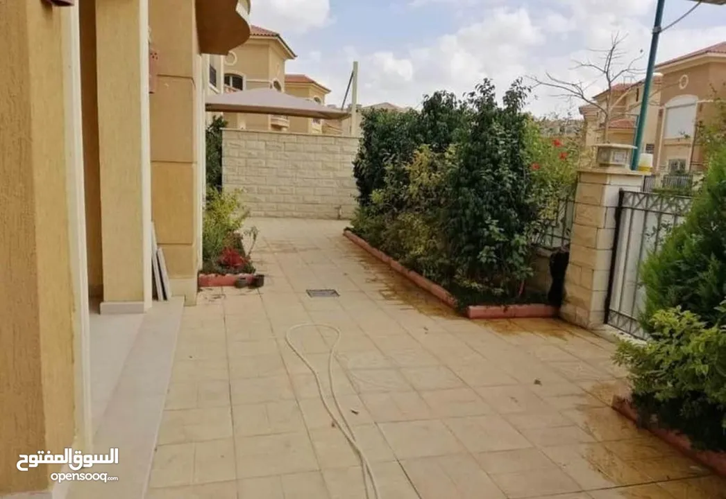 فيلا مستقله للبيع في كمبوند ستون بارك بجوار كايرو فيستيفال Independent villa for sale in Stone Park