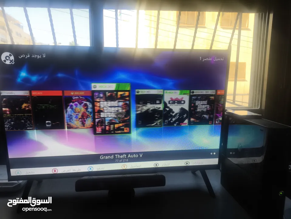xbox360 مجدد مهكر مع ايد و250 لعبة من افضل الالعاب وكونيكت السعر 550 شيكل غير قابل للتنزيل