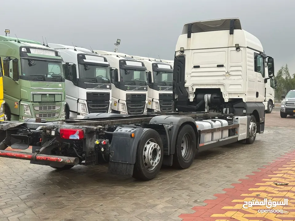 شاحنة مان جير اتوماتيك 2015 MAN tractor 6x2 automatic