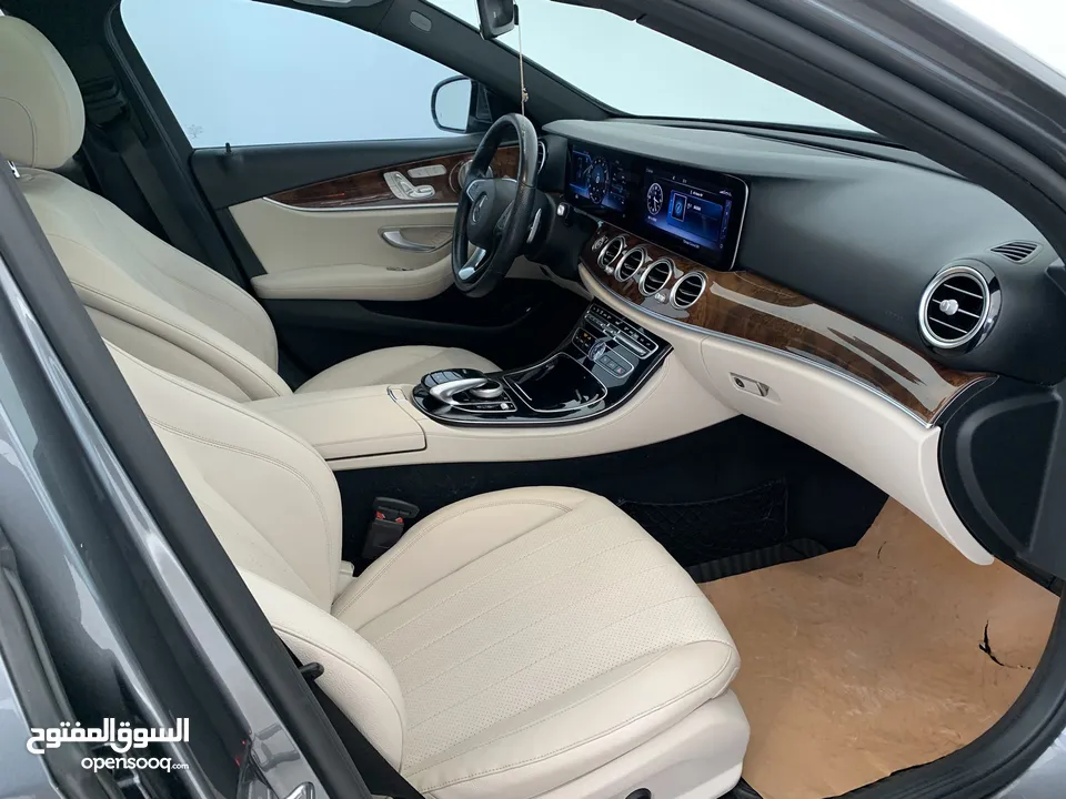 مرسيدس بنز E300 بنزين بحالة الوكالة