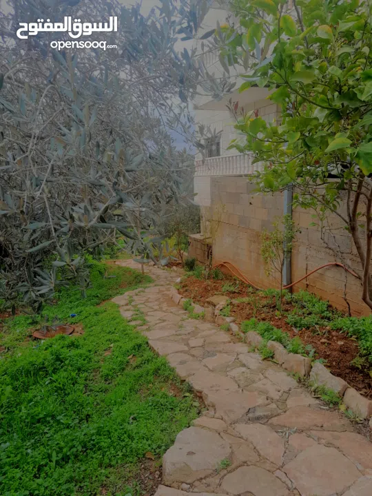 منزل على قطعة أرض 2 دونوم ، لمعرفة السعر الرجاء التواصل على الرقم في الوصف