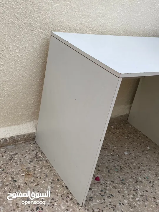 مكتب مستعمل