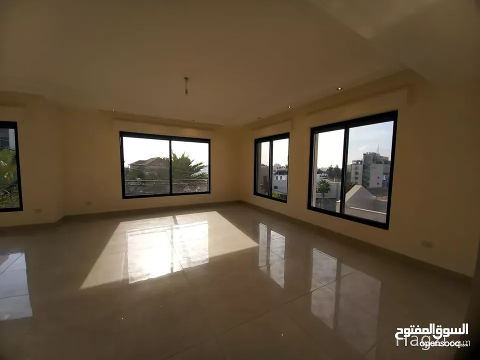 شقة طابق اول للبيع في دابوق ( Property ID : 30374 )