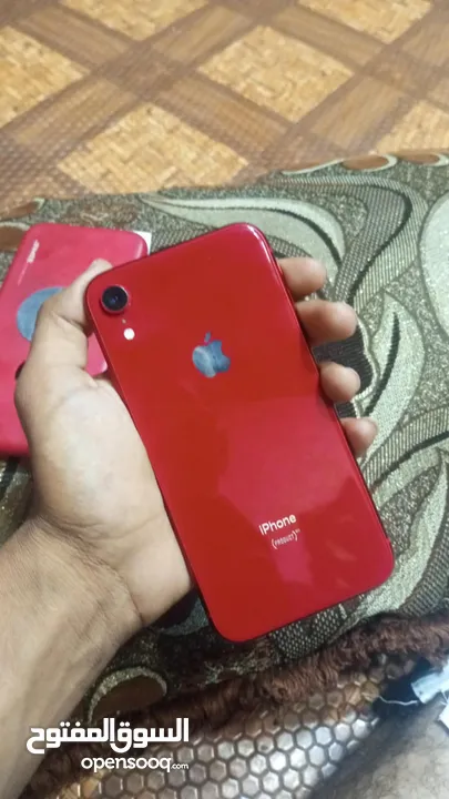 ايفون اكس ار جهاز وكاله مش مفتوح  128جيجا بطاريه76 سعر 140 من لاخر
