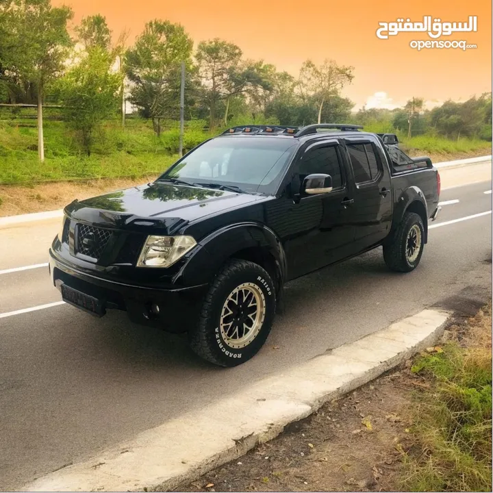 نيسان نافارا 4/4 Navara 2015