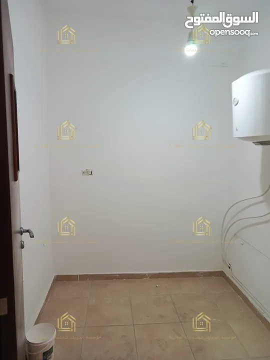 شقة مميزة - الجبيهة - 3نوم1ماستر - 220م - بلكونتين بإطلالــــه مميزة - قرب الخدمات العامة