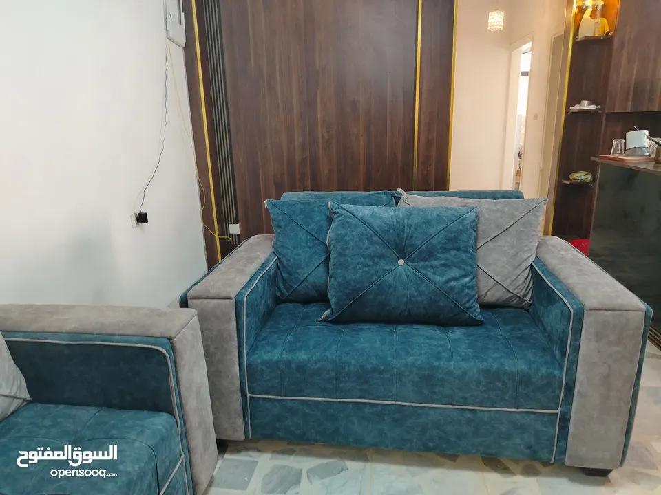 كورنر تفصيل خشب ثقيل 10 مقاعد للبيع بسعر مغري