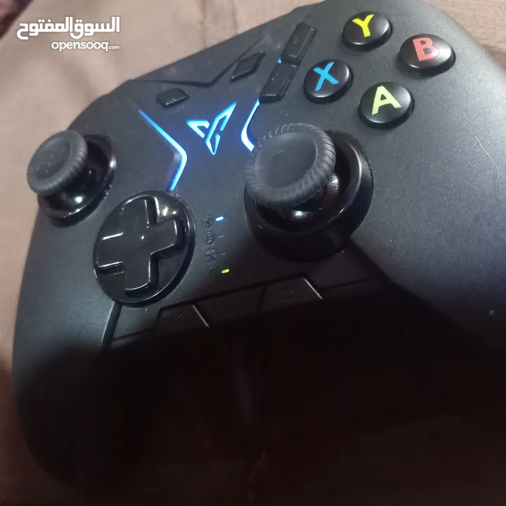 يد تحكم بلايستيشن شغاله بحاله جيده