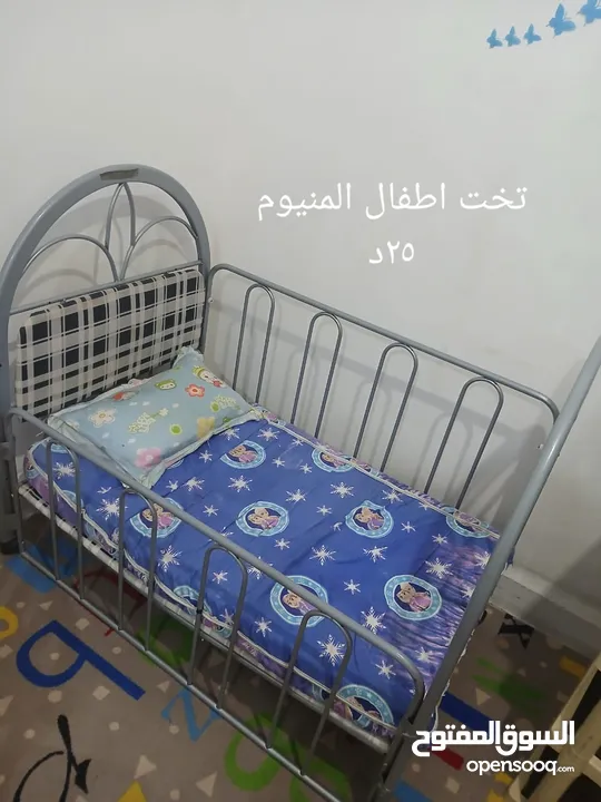 اثاث مستعمل  بوضع جيد جدا للبيع ويمكن بيعه مفرق